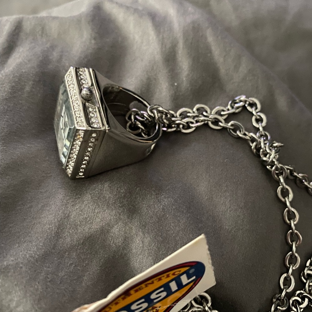 NWT Fossil brand ring watch on chain